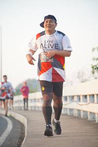 BIB: 3792
                            <button type="button" onclick="openModal(6408848)" class="btn btn-primary btn-sm float-right btn-popup" data-toggle="modal" data-target=".modal-high-quality">
                        <i class="fas fa-shopping-cart"></i> Add to Cart
                    </button>
                                            <button type="button" onclick="isThisMe(6408848, true)" class="btn btn-success btn-sm float-right btn-popup btn-isme hidden" data-toggle="tooltip" data-placement="bottom" title="นี่คือรูปของคุณใช่ไหม คลิกที่นี่เพื่อเอาเข้าอัลบั้ม">
                        <i class="fas fa-plus"></i> Add to album
                    </button>
                    <button type="button" onclick="isThisMe(6408848, false)" class="btn btn-warning btn-sm float-right btn-popup btn-isnotme hidden">
                        <i class="fas fa-ban"></i> Remove from album
                    </button>