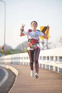 BIB: 3124
                            <button type="button" onclick="openModal(6418139)" class="btn btn-primary btn-sm float-right btn-popup" data-toggle="modal" data-target=".modal-high-quality">
                        <i class="fas fa-shopping-cart"></i> Add to Cart
                    </button>
                                            <button type="button" onclick="isThisMe(6418139, true)" class="btn btn-success btn-sm float-right btn-popup btn-isme hidden" data-toggle="tooltip" data-placement="bottom" title="นี่คือรูปของคุณใช่ไหม คลิกที่นี่เพื่อเอาเข้าอัลบั้ม">
                        <i class="fas fa-plus"></i> Add to album
                    </button>
                    <button type="button" onclick="isThisMe(6418139, false)" class="btn btn-warning btn-sm float-right btn-popup btn-isnotme hidden">
                        <i class="fas fa-ban"></i> Remove from album
                    </button>