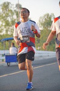 BIB: 3791, 124
                            <button type="button" onclick="openModal(6417343)" class="btn btn-primary btn-sm float-right btn-popup" data-toggle="modal" data-target=".modal-high-quality">
                        <i class="fas fa-shopping-cart"></i> Add to Cart
                    </button>
                                            <button type="button" onclick="isThisMe(6417343, true)" class="btn btn-success btn-sm float-right btn-popup btn-isme hidden" data-toggle="tooltip" data-placement="bottom" title="นี่คือรูปของคุณใช่ไหม คลิกที่นี่เพื่อเอาเข้าอัลบั้ม">
                        <i class="fas fa-plus"></i> Add to album
                    </button>
                    <button type="button" onclick="isThisMe(6417343, false)" class="btn btn-warning btn-sm float-right btn-popup btn-isnotme hidden">
                        <i class="fas fa-ban"></i> Remove from album
                    </button>