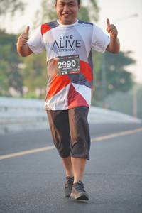 BIB: 2990, 124
                            <button type="button" onclick="openModal(6409175)" class="btn btn-primary btn-sm float-right btn-popup" data-toggle="modal" data-target=".modal-high-quality">
                        <i class="fas fa-shopping-cart"></i> Add to Cart
                    </button>
                                            <button type="button" onclick="isThisMe(6409175, true)" class="btn btn-success btn-sm float-right btn-popup btn-isme hidden" data-toggle="tooltip" data-placement="bottom" title="นี่คือรูปของคุณใช่ไหม คลิกที่นี่เพื่อเอาเข้าอัลบั้ม">
                        <i class="fas fa-plus"></i> Add to album
                    </button>
                    <button type="button" onclick="isThisMe(6409175, false)" class="btn btn-warning btn-sm float-right btn-popup btn-isnotme hidden">
                        <i class="fas fa-ban"></i> Remove from album
                    </button>