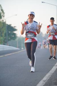 BIB: 2121, 3841
                            <button type="button" onclick="openModal(6407917)" class="btn btn-primary btn-sm float-right btn-popup" data-toggle="modal" data-target=".modal-high-quality">
                        <i class="fas fa-shopping-cart"></i> Add to Cart
                    </button>
                                            <button type="button" onclick="isThisMe(6407917, true)" class="btn btn-success btn-sm float-right btn-popup btn-isme hidden" data-toggle="tooltip" data-placement="bottom" title="นี่คือรูปของคุณใช่ไหม คลิกที่นี่เพื่อเอาเข้าอัลบั้ม">
                        <i class="fas fa-plus"></i> Add to album
                    </button>
                    <button type="button" onclick="isThisMe(6407917, false)" class="btn btn-warning btn-sm float-right btn-popup btn-isnotme hidden">
                        <i class="fas fa-ban"></i> Remove from album
                    </button>