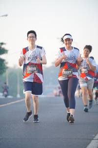 BIB: 3698, 3897
                            <button type="button" onclick="openModal(6409067)" class="btn btn-primary btn-sm float-right btn-popup" data-toggle="modal" data-target=".modal-high-quality">
                        <i class="fas fa-shopping-cart"></i> Add to Cart
                    </button>
                                            <button type="button" onclick="isThisMe(6409067, true)" class="btn btn-success btn-sm float-right btn-popup btn-isme hidden" data-toggle="tooltip" data-placement="bottom" title="นี่คือรูปของคุณใช่ไหม คลิกที่นี่เพื่อเอาเข้าอัลบั้ม">
                        <i class="fas fa-plus"></i> Add to album
                    </button>
                    <button type="button" onclick="isThisMe(6409067, false)" class="btn btn-warning btn-sm float-right btn-popup btn-isnotme hidden">
                        <i class="fas fa-ban"></i> Remove from album
                    </button>