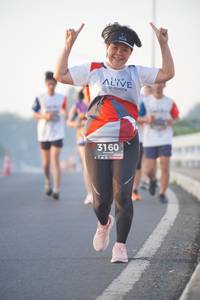 BIB: 3160
                            <button type="button" onclick="openModal(6409545)" class="btn btn-primary btn-sm float-right btn-popup" data-toggle="modal" data-target=".modal-high-quality">
                        <i class="fas fa-shopping-cart"></i> Add to Cart
                    </button>
                                            <button type="button" onclick="isThisMe(6409545, true)" class="btn btn-success btn-sm float-right btn-popup btn-isme hidden" data-toggle="tooltip" data-placement="bottom" title="นี่คือรูปของคุณใช่ไหม คลิกที่นี่เพื่อเอาเข้าอัลบั้ม">
                        <i class="fas fa-plus"></i> Add to album
                    </button>
                    <button type="button" onclick="isThisMe(6409545, false)" class="btn btn-warning btn-sm float-right btn-popup btn-isnotme hidden">
                        <i class="fas fa-ban"></i> Remove from album
                    </button>