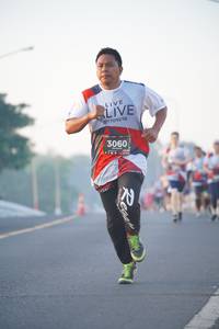 BIB: 3060
                            <button type="button" onclick="openModal(6409056)" class="btn btn-primary btn-sm float-right btn-popup" data-toggle="modal" data-target=".modal-high-quality">
                        <i class="fas fa-shopping-cart"></i> Add to Cart
                    </button>
                                            <button type="button" onclick="isThisMe(6409056, true)" class="btn btn-success btn-sm float-right btn-popup btn-isme hidden" data-toggle="tooltip" data-placement="bottom" title="นี่คือรูปของคุณใช่ไหม คลิกที่นี่เพื่อเอาเข้าอัลบั้ม">
                        <i class="fas fa-plus"></i> Add to album
                    </button>
                    <button type="button" onclick="isThisMe(6409056, false)" class="btn btn-warning btn-sm float-right btn-popup btn-isnotme hidden">
                        <i class="fas fa-ban"></i> Remove from album
                    </button>