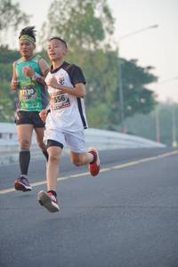 BIB: 2120, 556
                            <button type="button" onclick="openModal(6407907)" class="btn btn-primary btn-sm float-right btn-popup" data-toggle="modal" data-target=".modal-high-quality">
                        <i class="fas fa-shopping-cart"></i> Add to Cart
                    </button>
                                            <button type="button" onclick="isThisMe(6407907, true)" class="btn btn-success btn-sm float-right btn-popup btn-isme hidden" data-toggle="tooltip" data-placement="bottom" title="นี่คือรูปของคุณใช่ไหม คลิกที่นี่เพื่อเอาเข้าอัลบั้ม">
                        <i class="fas fa-plus"></i> Add to album
                    </button>
                    <button type="button" onclick="isThisMe(6407907, false)" class="btn btn-warning btn-sm float-right btn-popup btn-isnotme hidden">
                        <i class="fas fa-ban"></i> Remove from album
                    </button>