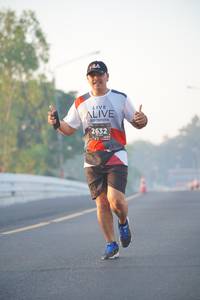 BIB: 2632
                            <button type="button" onclick="openModal(6416881)" class="btn btn-primary btn-sm float-right btn-popup" data-toggle="modal" data-target=".modal-high-quality">
                        <i class="fas fa-shopping-cart"></i> Add to Cart
                    </button>
                                            <button type="button" onclick="isThisMe(6416881, true)" class="btn btn-success btn-sm float-right btn-popup btn-isme hidden" data-toggle="tooltip" data-placement="bottom" title="นี่คือรูปของคุณใช่ไหม คลิกที่นี่เพื่อเอาเข้าอัลบั้ม">
                        <i class="fas fa-plus"></i> Add to album
                    </button>
                    <button type="button" onclick="isThisMe(6416881, false)" class="btn btn-warning btn-sm float-right btn-popup btn-isnotme hidden">
                        <i class="fas fa-ban"></i> Remove from album
                    </button>