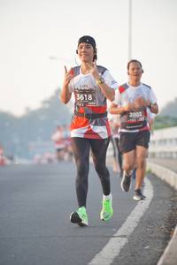 BIB: 3618, 2002
                            <button type="button" onclick="openModal(6408336)" class="btn btn-primary btn-sm float-right btn-popup" data-toggle="modal" data-target=".modal-high-quality">
                        <i class="fas fa-shopping-cart"></i> Add to Cart
                    </button>
                                            <button type="button" onclick="isThisMe(6408336, true)" class="btn btn-success btn-sm float-right btn-popup btn-isme hidden" data-toggle="tooltip" data-placement="bottom" title="นี่คือรูปของคุณใช่ไหม คลิกที่นี่เพื่อเอาเข้าอัลบั้ม">
                        <i class="fas fa-plus"></i> Add to album
                    </button>
                    <button type="button" onclick="isThisMe(6408336, false)" class="btn btn-warning btn-sm float-right btn-popup btn-isnotme hidden">
                        <i class="fas fa-ban"></i> Remove from album
                    </button>