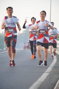 BIB: 2096, 2040, 2086, 294
                            <button type="button" onclick="openModal(6408253)" class="btn btn-primary btn-sm float-right btn-popup" data-toggle="modal" data-target=".modal-high-quality">
                        <i class="fas fa-shopping-cart"></i> Add to Cart
                    </button>
                                            <button type="button" onclick="isThisMe(6408253, true)" class="btn btn-success btn-sm float-right btn-popup btn-isme hidden" data-toggle="tooltip" data-placement="bottom" title="นี่คือรูปของคุณใช่ไหม คลิกที่นี่เพื่อเอาเข้าอัลบั้ม">
                        <i class="fas fa-plus"></i> Add to album
                    </button>
                    <button type="button" onclick="isThisMe(6408253, false)" class="btn btn-warning btn-sm float-right btn-popup btn-isnotme hidden">
                        <i class="fas fa-ban"></i> Remove from album
                    </button>