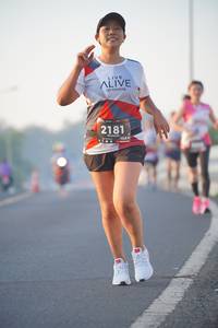 BIB: 2181
                            <button type="button" onclick="openModal(6417253)" class="btn btn-primary btn-sm float-right btn-popup" data-toggle="modal" data-target=".modal-high-quality">
                        <i class="fas fa-shopping-cart"></i> Add to Cart
                    </button>
                                            <button type="button" onclick="isThisMe(6417253, true)" class="btn btn-success btn-sm float-right btn-popup btn-isme hidden" data-toggle="tooltip" data-placement="bottom" title="นี่คือรูปของคุณใช่ไหม คลิกที่นี่เพื่อเอาเข้าอัลบั้ม">
                        <i class="fas fa-plus"></i> Add to album
                    </button>
                    <button type="button" onclick="isThisMe(6417253, false)" class="btn btn-warning btn-sm float-right btn-popup btn-isnotme hidden">
                        <i class="fas fa-ban"></i> Remove from album
                    </button>