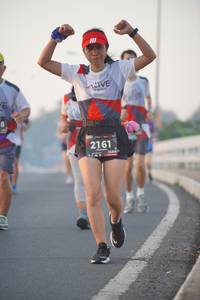 BIB: 2161
                            <button type="button" onclick="openModal(6407777)" class="btn btn-primary btn-sm float-right btn-popup" data-toggle="modal" data-target=".modal-high-quality">
                        <i class="fas fa-shopping-cart"></i> Add to Cart
                    </button>
                                            <button type="button" onclick="isThisMe(6407777, true)" class="btn btn-success btn-sm float-right btn-popup btn-isme hidden" data-toggle="tooltip" data-placement="bottom" title="นี่คือรูปของคุณใช่ไหม คลิกที่นี่เพื่อเอาเข้าอัลบั้ม">
                        <i class="fas fa-plus"></i> Add to album
                    </button>
                    <button type="button" onclick="isThisMe(6407777, false)" class="btn btn-warning btn-sm float-right btn-popup btn-isnotme hidden">
                        <i class="fas fa-ban"></i> Remove from album
                    </button>