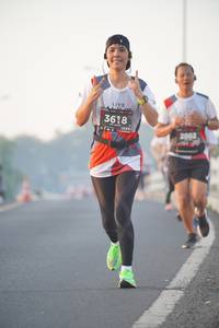 BIB: 3618, 124, 2002
                            <button type="button" onclick="openModal(6408340)" class="btn btn-primary btn-sm float-right btn-popup" data-toggle="modal" data-target=".modal-high-quality">
                        <i class="fas fa-shopping-cart"></i> Add to Cart
                    </button>
                                            <button type="button" onclick="isThisMe(6408340, true)" class="btn btn-success btn-sm float-right btn-popup btn-isme hidden" data-toggle="tooltip" data-placement="bottom" title="นี่คือรูปของคุณใช่ไหม คลิกที่นี่เพื่อเอาเข้าอัลบั้ม">
                        <i class="fas fa-plus"></i> Add to album
                    </button>
                    <button type="button" onclick="isThisMe(6408340, false)" class="btn btn-warning btn-sm float-right btn-popup btn-isnotme hidden">
                        <i class="fas fa-ban"></i> Remove from album
                    </button>