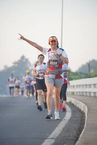 BIB: 2202, 2200
                            <button type="button" onclick="openModal(6407688)" class="btn btn-primary btn-sm float-right btn-popup" data-toggle="modal" data-target=".modal-high-quality">
                        <i class="fas fa-shopping-cart"></i> Add to Cart
                    </button>
                                            <button type="button" onclick="isThisMe(6407688, true)" class="btn btn-success btn-sm float-right btn-popup btn-isme hidden" data-toggle="tooltip" data-placement="bottom" title="นี่คือรูปของคุณใช่ไหม คลิกที่นี่เพื่อเอาเข้าอัลบั้ม">
                        <i class="fas fa-plus"></i> Add to album
                    </button>
                    <button type="button" onclick="isThisMe(6407688, false)" class="btn btn-warning btn-sm float-right btn-popup btn-isnotme hidden">
                        <i class="fas fa-ban"></i> Remove from album
                    </button>