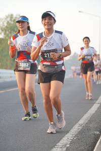 BIB: 152, 3882
                            <button type="button" onclick="openModal(6408554)" class="btn btn-primary btn-sm float-right btn-popup" data-toggle="modal" data-target=".modal-high-quality">
                        <i class="fas fa-shopping-cart"></i> Add to Cart
                    </button>
                                            <button type="button" onclick="isThisMe(6408554, true)" class="btn btn-success btn-sm float-right btn-popup btn-isme hidden" data-toggle="tooltip" data-placement="bottom" title="นี่คือรูปของคุณใช่ไหม คลิกที่นี่เพื่อเอาเข้าอัลบั้ม">
                        <i class="fas fa-plus"></i> Add to album
                    </button>
                    <button type="button" onclick="isThisMe(6408554, false)" class="btn btn-warning btn-sm float-right btn-popup btn-isnotme hidden">
                        <i class="fas fa-ban"></i> Remove from album
                    </button>