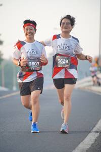 BIB: 3629, 3607
                            <button type="button" onclick="openModal(6408073)" class="btn btn-primary btn-sm float-right btn-popup" data-toggle="modal" data-target=".modal-high-quality">
                        <i class="fas fa-shopping-cart"></i> Add to Cart
                    </button>
                                            <button type="button" onclick="isThisMe(6408073, true)" class="btn btn-success btn-sm float-right btn-popup btn-isme hidden" data-toggle="tooltip" data-placement="bottom" title="นี่คือรูปของคุณใช่ไหม คลิกที่นี่เพื่อเอาเข้าอัลบั้ม">
                        <i class="fas fa-plus"></i> Add to album
                    </button>
                    <button type="button" onclick="isThisMe(6408073, false)" class="btn btn-warning btn-sm float-right btn-popup btn-isnotme hidden">
                        <i class="fas fa-ban"></i> Remove from album
                    </button>