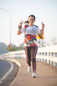 BIB: 3124
                            <button type="button" onclick="openModal(6418151)" class="btn btn-primary btn-sm float-right btn-popup" data-toggle="modal" data-target=".modal-high-quality">
                        <i class="fas fa-shopping-cart"></i> Add to Cart
                    </button>
                                            <button type="button" onclick="isThisMe(6418151, true)" class="btn btn-success btn-sm float-right btn-popup btn-isme hidden" data-toggle="tooltip" data-placement="bottom" title="นี่คือรูปของคุณใช่ไหม คลิกที่นี่เพื่อเอาเข้าอัลบั้ม">
                        <i class="fas fa-plus"></i> Add to album
                    </button>
                    <button type="button" onclick="isThisMe(6418151, false)" class="btn btn-warning btn-sm float-right btn-popup btn-isnotme hidden">
                        <i class="fas fa-ban"></i> Remove from album
                    </button>