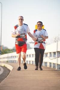 BIB: 3780, 3904
                            <button type="button" onclick="openModal(6418283)" class="btn btn-primary btn-sm float-right btn-popup" data-toggle="modal" data-target=".modal-high-quality">
                        <i class="fas fa-shopping-cart"></i> Add to Cart
                    </button>
                                            <button type="button" onclick="isThisMe(6418283, true)" class="btn btn-success btn-sm float-right btn-popup btn-isme hidden" data-toggle="tooltip" data-placement="bottom" title="นี่คือรูปของคุณใช่ไหม คลิกที่นี่เพื่อเอาเข้าอัลบั้ม">
                        <i class="fas fa-plus"></i> Add to album
                    </button>
                    <button type="button" onclick="isThisMe(6418283, false)" class="btn btn-warning btn-sm float-right btn-popup btn-isnotme hidden">
                        <i class="fas fa-ban"></i> Remove from album
                    </button>