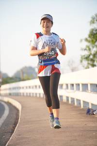 BIB: 2040
                            <button type="button" onclick="openModal(6418113)" class="btn btn-primary btn-sm float-right btn-popup" data-toggle="modal" data-target=".modal-high-quality">
                        <i class="fas fa-shopping-cart"></i> Add to Cart
                    </button>
                                            <button type="button" onclick="isThisMe(6418113, true)" class="btn btn-success btn-sm float-right btn-popup btn-isme hidden" data-toggle="tooltip" data-placement="bottom" title="นี่คือรูปของคุณใช่ไหม คลิกที่นี่เพื่อเอาเข้าอัลบั้ม">
                        <i class="fas fa-plus"></i> Add to album
                    </button>
                    <button type="button" onclick="isThisMe(6418113, false)" class="btn btn-warning btn-sm float-right btn-popup btn-isnotme hidden">
                        <i class="fas fa-ban"></i> Remove from album
                    </button>