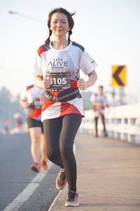 BIB: 105
                            <button type="button" onclick="openModal(6417182)" class="btn btn-primary btn-sm float-right btn-popup" data-toggle="modal" data-target=".modal-high-quality">
                        <i class="fas fa-shopping-cart"></i> Add to Cart
                    </button>
                                            <button type="button" onclick="isThisMe(6417182, true)" class="btn btn-success btn-sm float-right btn-popup btn-isme hidden" data-toggle="tooltip" data-placement="bottom" title="นี่คือรูปของคุณใช่ไหม คลิกที่นี่เพื่อเอาเข้าอัลบั้ม">
                        <i class="fas fa-plus"></i> Add to album
                    </button>
                    <button type="button" onclick="isThisMe(6417182, false)" class="btn btn-warning btn-sm float-right btn-popup btn-isnotme hidden">
                        <i class="fas fa-ban"></i> Remove from album
                    </button>