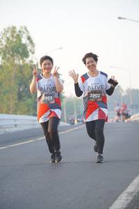 BIB: 3902, 3903
                            <button type="button" onclick="openModal(6416842)" class="btn btn-primary btn-sm float-right btn-popup" data-toggle="modal" data-target=".modal-high-quality">
                        <i class="fas fa-shopping-cart"></i> Add to Cart
                    </button>
                                            <button type="button" onclick="isThisMe(6416842, true)" class="btn btn-success btn-sm float-right btn-popup btn-isme hidden" data-toggle="tooltip" data-placement="bottom" title="นี่คือรูปของคุณใช่ไหม คลิกที่นี่เพื่อเอาเข้าอัลบั้ม">
                        <i class="fas fa-plus"></i> Add to album
                    </button>
                    <button type="button" onclick="isThisMe(6416842, false)" class="btn btn-warning btn-sm float-right btn-popup btn-isnotme hidden">
                        <i class="fas fa-ban"></i> Remove from album
                    </button>