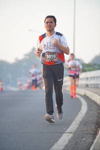 BIB: 3010
                            <button type="button" onclick="openModal(6408195)" class="btn btn-primary btn-sm float-right btn-popup" data-toggle="modal" data-target=".modal-high-quality">
                        <i class="fas fa-shopping-cart"></i> Add to Cart
                    </button>
                                            <button type="button" onclick="isThisMe(6408195, true)" class="btn btn-success btn-sm float-right btn-popup btn-isme hidden" data-toggle="tooltip" data-placement="bottom" title="นี่คือรูปของคุณใช่ไหม คลิกที่นี่เพื่อเอาเข้าอัลบั้ม">
                        <i class="fas fa-plus"></i> Add to album
                    </button>
                    <button type="button" onclick="isThisMe(6408195, false)" class="btn btn-warning btn-sm float-right btn-popup btn-isnotme hidden">
                        <i class="fas fa-ban"></i> Remove from album
                    </button>