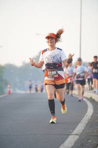 BIB: 2199
                            <button type="button" onclick="openModal(6409117)" class="btn btn-primary btn-sm float-right btn-popup" data-toggle="modal" data-target=".modal-high-quality">
                        <i class="fas fa-shopping-cart"></i> Add to Cart
                    </button>
                                            <button type="button" onclick="isThisMe(6409117, true)" class="btn btn-success btn-sm float-right btn-popup btn-isme hidden" data-toggle="tooltip" data-placement="bottom" title="นี่คือรูปของคุณใช่ไหม คลิกที่นี่เพื่อเอาเข้าอัลบั้ม">
                        <i class="fas fa-plus"></i> Add to album
                    </button>
                    <button type="button" onclick="isThisMe(6409117, false)" class="btn btn-warning btn-sm float-right btn-popup btn-isnotme hidden">
                        <i class="fas fa-ban"></i> Remove from album
                    </button>