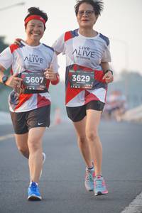 BIB: 3629, 3607, 128, 124
                            <button type="button" onclick="openModal(6408097)" class="btn btn-primary btn-sm float-right btn-popup" data-toggle="modal" data-target=".modal-high-quality">
                        <i class="fas fa-shopping-cart"></i> Add to Cart
                    </button>
                                            <button type="button" onclick="isThisMe(6408097, true)" class="btn btn-success btn-sm float-right btn-popup btn-isme hidden" data-toggle="tooltip" data-placement="bottom" title="นี่คือรูปของคุณใช่ไหม คลิกที่นี่เพื่อเอาเข้าอัลบั้ม">
                        <i class="fas fa-plus"></i> Add to album
                    </button>
                    <button type="button" onclick="isThisMe(6408097, false)" class="btn btn-warning btn-sm float-right btn-popup btn-isnotme hidden">
                        <i class="fas fa-ban"></i> Remove from album
                    </button>