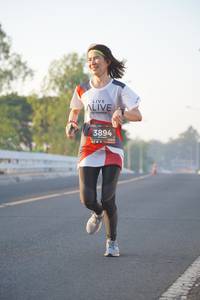 BIB: 3894
                            <button type="button" onclick="openModal(6417981)" class="btn btn-primary btn-sm float-right btn-popup" data-toggle="modal" data-target=".modal-high-quality">
                        <i class="fas fa-shopping-cart"></i> Add to Cart
                    </button>
                                            <button type="button" onclick="isThisMe(6417981, true)" class="btn btn-success btn-sm float-right btn-popup btn-isme hidden" data-toggle="tooltip" data-placement="bottom" title="นี่คือรูปของคุณใช่ไหม คลิกที่นี่เพื่อเอาเข้าอัลบั้ม">
                        <i class="fas fa-plus"></i> Add to album
                    </button>
                    <button type="button" onclick="isThisMe(6417981, false)" class="btn btn-warning btn-sm float-right btn-popup btn-isnotme hidden">
                        <i class="fas fa-ban"></i> Remove from album
                    </button>