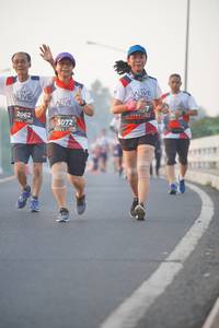 BIB: 2062, 3072
                            <button type="button" onclick="openModal(6408111)" class="btn btn-primary btn-sm float-right btn-popup" data-toggle="modal" data-target=".modal-high-quality">
                        <i class="fas fa-shopping-cart"></i> Add to Cart
                    </button>
                                            <button type="button" onclick="isThisMe(6408111, true)" class="btn btn-success btn-sm float-right btn-popup btn-isme hidden" data-toggle="tooltip" data-placement="bottom" title="นี่คือรูปของคุณใช่ไหม คลิกที่นี่เพื่อเอาเข้าอัลบั้ม">
                        <i class="fas fa-plus"></i> Add to album
                    </button>
                    <button type="button" onclick="isThisMe(6408111, false)" class="btn btn-warning btn-sm float-right btn-popup btn-isnotme hidden">
                        <i class="fas fa-ban"></i> Remove from album
                    </button>