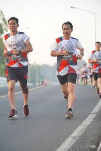 BIB: 040
                            <button type="button" onclick="openModal(6408264)" class="btn btn-primary btn-sm float-right btn-popup" data-toggle="modal" data-target=".modal-high-quality">
                        <i class="fas fa-shopping-cart"></i> Add to Cart
                    </button>
                                            <button type="button" onclick="isThisMe(6408264, true)" class="btn btn-success btn-sm float-right btn-popup btn-isme hidden" data-toggle="tooltip" data-placement="bottom" title="นี่คือรูปของคุณใช่ไหม คลิกที่นี่เพื่อเอาเข้าอัลบั้ม">
                        <i class="fas fa-plus"></i> Add to album
                    </button>
                    <button type="button" onclick="isThisMe(6408264, false)" class="btn btn-warning btn-sm float-right btn-popup btn-isnotme hidden">
                        <i class="fas fa-ban"></i> Remove from album
                    </button>