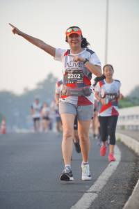 BIB: 2202, 2147
                            <button type="button" onclick="openModal(6407699)" class="btn btn-primary btn-sm float-right btn-popup" data-toggle="modal" data-target=".modal-high-quality">
                        <i class="fas fa-shopping-cart"></i> Add to Cart
                    </button>
                                            <button type="button" onclick="isThisMe(6407699, true)" class="btn btn-success btn-sm float-right btn-popup btn-isme hidden" data-toggle="tooltip" data-placement="bottom" title="นี่คือรูปของคุณใช่ไหม คลิกที่นี่เพื่อเอาเข้าอัลบั้ม">
                        <i class="fas fa-plus"></i> Add to album
                    </button>
                    <button type="button" onclick="isThisMe(6407699, false)" class="btn btn-warning btn-sm float-right btn-popup btn-isnotme hidden">
                        <i class="fas fa-ban"></i> Remove from album
                    </button>