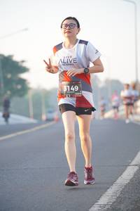 BIB: 3149, 128
                            <button type="button" onclick="openModal(6417232)" class="btn btn-primary btn-sm float-right btn-popup" data-toggle="modal" data-target=".modal-high-quality">
                        <i class="fas fa-shopping-cart"></i> Add to Cart
                    </button>
                                            <button type="button" onclick="isThisMe(6417232, true)" class="btn btn-success btn-sm float-right btn-popup btn-isme hidden" data-toggle="tooltip" data-placement="bottom" title="นี่คือรูปของคุณใช่ไหม คลิกที่นี่เพื่อเอาเข้าอัลบั้ม">
                        <i class="fas fa-plus"></i> Add to album
                    </button>
                    <button type="button" onclick="isThisMe(6417232, false)" class="btn btn-warning btn-sm float-right btn-popup btn-isnotme hidden">
                        <i class="fas fa-ban"></i> Remove from album
                    </button>