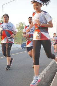 BIB: 305, 3802
                            <button type="button" onclick="openModal(6409474)" class="btn btn-primary btn-sm float-right btn-popup" data-toggle="modal" data-target=".modal-high-quality">
                        <i class="fas fa-shopping-cart"></i> Add to Cart
                    </button>
                                            <button type="button" onclick="isThisMe(6409474, true)" class="btn btn-success btn-sm float-right btn-popup btn-isme hidden" data-toggle="tooltip" data-placement="bottom" title="นี่คือรูปของคุณใช่ไหม คลิกที่นี่เพื่อเอาเข้าอัลบั้ม">
                        <i class="fas fa-plus"></i> Add to album
                    </button>
                    <button type="button" onclick="isThisMe(6409474, false)" class="btn btn-warning btn-sm float-right btn-popup btn-isnotme hidden">
                        <i class="fas fa-ban"></i> Remove from album
                    </button>