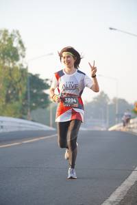 BIB: 3894, 188
                            <button type="button" onclick="openModal(6417959)" class="btn btn-primary btn-sm float-right btn-popup" data-toggle="modal" data-target=".modal-high-quality">
                        <i class="fas fa-shopping-cart"></i> Add to Cart
                    </button>
                                            <button type="button" onclick="isThisMe(6417959, true)" class="btn btn-success btn-sm float-right btn-popup btn-isme hidden" data-toggle="tooltip" data-placement="bottom" title="นี่คือรูปของคุณใช่ไหม คลิกที่นี่เพื่อเอาเข้าอัลบั้ม">
                        <i class="fas fa-plus"></i> Add to album
                    </button>
                    <button type="button" onclick="isThisMe(6417959, false)" class="btn btn-warning btn-sm float-right btn-popup btn-isnotme hidden">
                        <i class="fas fa-ban"></i> Remove from album
                    </button>