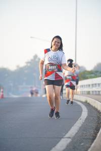 BIB: 3892
                            <button type="button" onclick="openModal(6416930)" class="btn btn-primary btn-sm float-right btn-popup" data-toggle="modal" data-target=".modal-high-quality">
                        <i class="fas fa-shopping-cart"></i> Add to Cart
                    </button>
                                            <button type="button" onclick="isThisMe(6416930, true)" class="btn btn-success btn-sm float-right btn-popup btn-isme hidden" data-toggle="tooltip" data-placement="bottom" title="นี่คือรูปของคุณใช่ไหม คลิกที่นี่เพื่อเอาเข้าอัลบั้ม">
                        <i class="fas fa-plus"></i> Add to album
                    </button>
                    <button type="button" onclick="isThisMe(6416930, false)" class="btn btn-warning btn-sm float-right btn-popup btn-isnotme hidden">
                        <i class="fas fa-ban"></i> Remove from album
                    </button>