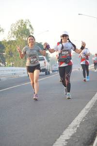 BIB: 3839, 3150
                            <button type="button" onclick="openModal(6416657)" class="btn btn-primary btn-sm float-right btn-popup" data-toggle="modal" data-target=".modal-high-quality">
                        <i class="fas fa-shopping-cart"></i> Add to Cart
                    </button>
                                            <button type="button" onclick="isThisMe(6416657, true)" class="btn btn-success btn-sm float-right btn-popup btn-isme hidden" data-toggle="tooltip" data-placement="bottom" title="นี่คือรูปของคุณใช่ไหม คลิกที่นี่เพื่อเอาเข้าอัลบั้ม">
                        <i class="fas fa-plus"></i> Add to album
                    </button>
                    <button type="button" onclick="isThisMe(6416657, false)" class="btn btn-warning btn-sm float-right btn-popup btn-isnotme hidden">
                        <i class="fas fa-ban"></i> Remove from album
                    </button>