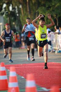 BIB: 3693, 3014, 2111
                            <button type="button" onclick="openModal(6553271)" class="btn btn-primary btn-sm float-right btn-popup" data-toggle="modal" data-target=".modal-high-quality">
                        <i class="fas fa-shopping-cart"></i> Add to Cart
                    </button>
                                            <button type="button" onclick="isThisMe(6553271, true)" class="btn btn-success btn-sm float-right btn-popup btn-isme hidden" data-toggle="tooltip" data-placement="bottom" title="นี่คือรูปของคุณใช่ไหม คลิกที่นี่เพื่อเอาเข้าอัลบั้ม">
                        <i class="fas fa-plus"></i> Add to album
                    </button>
                    <button type="button" onclick="isThisMe(6553271, false)" class="btn btn-warning btn-sm float-right btn-popup btn-isnotme hidden">
                        <i class="fas fa-ban"></i> Remove from album
                    </button>