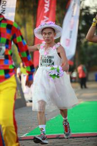 BIB: 6019
                            <button type="button" onclick="openModal(6553391)" class="btn btn-primary btn-sm float-right btn-popup" data-toggle="modal" data-target=".modal-high-quality">
                        <i class="fas fa-shopping-cart"></i> Add to Cart
                    </button>
                                            <button type="button" onclick="isThisMe(6553391, true)" class="btn btn-success btn-sm float-right btn-popup btn-isme hidden" data-toggle="tooltip" data-placement="bottom" title="นี่คือรูปของคุณใช่ไหม คลิกที่นี่เพื่อเอาเข้าอัลบั้ม">
                        <i class="fas fa-plus"></i> Add to album
                    </button>
                    <button type="button" onclick="isThisMe(6553391, false)" class="btn btn-warning btn-sm float-right btn-popup btn-isnotme hidden">
                        <i class="fas fa-ban"></i> Remove from album
                    </button>