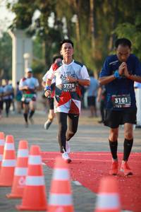 BIB: 3728, 3161
                            <button type="button" onclick="openModal(6553221)" class="btn btn-primary btn-sm float-right btn-popup" data-toggle="modal" data-target=".modal-high-quality">
                        <i class="fas fa-shopping-cart"></i> Add to Cart
                    </button>
                                            <button type="button" onclick="isThisMe(6553221, true)" class="btn btn-success btn-sm float-right btn-popup btn-isme hidden" data-toggle="tooltip" data-placement="bottom" title="นี่คือรูปของคุณใช่ไหม คลิกที่นี่เพื่อเอาเข้าอัลบั้ม">
                        <i class="fas fa-plus"></i> Add to album
                    </button>
                    <button type="button" onclick="isThisMe(6553221, false)" class="btn btn-warning btn-sm float-right btn-popup btn-isnotme hidden">
                        <i class="fas fa-ban"></i> Remove from album
                    </button>