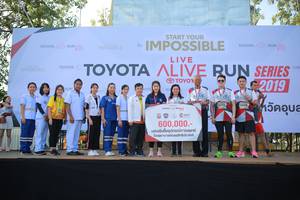 BIB: 2019, 6119
                            <button type="button" onclick="openModal(6550984)" class="btn btn-primary btn-sm float-right btn-popup" data-toggle="modal" data-target=".modal-high-quality">
                        <i class="fas fa-shopping-cart"></i> Add to Cart
                    </button>
                                            <button type="button" onclick="isThisMe(6550984, true)" class="btn btn-success btn-sm float-right btn-popup btn-isme hidden" data-toggle="tooltip" data-placement="bottom" title="นี่คือรูปของคุณใช่ไหม คลิกที่นี่เพื่อเอาเข้าอัลบั้ม">
                        <i class="fas fa-plus"></i> Add to album
                    </button>
                    <button type="button" onclick="isThisMe(6550984, false)" class="btn btn-warning btn-sm float-right btn-popup btn-isnotme hidden">
                        <i class="fas fa-ban"></i> Remove from album
                    </button>