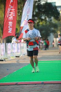 BIB: 955
                            <button type="button" onclick="openModal(6553997)" class="btn btn-primary btn-sm float-right btn-popup" data-toggle="modal" data-target=".modal-high-quality">
                        <i class="fas fa-shopping-cart"></i> Add to Cart
                    </button>
                                            <button type="button" onclick="isThisMe(6553997, true)" class="btn btn-success btn-sm float-right btn-popup btn-isme hidden" data-toggle="tooltip" data-placement="bottom" title="นี่คือรูปของคุณใช่ไหม คลิกที่นี่เพื่อเอาเข้าอัลบั้ม">
                        <i class="fas fa-plus"></i> Add to album
                    </button>
                    <button type="button" onclick="isThisMe(6553997, false)" class="btn btn-warning btn-sm float-right btn-popup btn-isnotme hidden">
                        <i class="fas fa-ban"></i> Remove from album
                    </button>