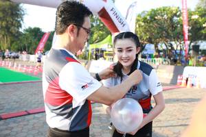 BIB: 
                            <button type="button" onclick="openModal(6516138)" class="btn btn-primary btn-sm float-right btn-popup" data-toggle="modal" data-target=".modal-high-quality">
                        <i class="fas fa-shopping-cart"></i> Add to Cart
                    </button>
                                            <button type="button" onclick="isThisMe(6516138, true)" class="btn btn-success btn-sm float-right btn-popup btn-isme hidden" data-toggle="tooltip" data-placement="bottom" title="นี่คือรูปของคุณใช่ไหม คลิกที่นี่เพื่อเอาเข้าอัลบั้ม">
                        <i class="fas fa-plus"></i> Add to album
                    </button>
                    <button type="button" onclick="isThisMe(6516138, false)" class="btn btn-warning btn-sm float-right btn-popup btn-isnotme hidden">
                        <i class="fas fa-ban"></i> Remove from album
                    </button>