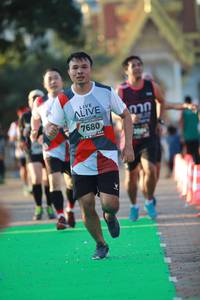 BIB: 7680
                            <button type="button" onclick="openModal(6553976)" class="btn btn-primary btn-sm float-right btn-popup" data-toggle="modal" data-target=".modal-high-quality">
                        <i class="fas fa-shopping-cart"></i> Add to Cart
                    </button>
                                            <button type="button" onclick="isThisMe(6553976, true)" class="btn btn-success btn-sm float-right btn-popup btn-isme hidden" data-toggle="tooltip" data-placement="bottom" title="นี่คือรูปของคุณใช่ไหม คลิกที่นี่เพื่อเอาเข้าอัลบั้ม">
                        <i class="fas fa-plus"></i> Add to album
                    </button>
                    <button type="button" onclick="isThisMe(6553976, false)" class="btn btn-warning btn-sm float-right btn-popup btn-isnotme hidden">
                        <i class="fas fa-ban"></i> Remove from album
                    </button>