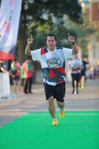 BIB: 6205
                            <button type="button" onclick="openModal(6553665)" class="btn btn-primary btn-sm float-right btn-popup" data-toggle="modal" data-target=".modal-high-quality">
                        <i class="fas fa-shopping-cart"></i> Add to Cart
                    </button>
                                            <button type="button" onclick="isThisMe(6553665, true)" class="btn btn-success btn-sm float-right btn-popup btn-isme hidden" data-toggle="tooltip" data-placement="bottom" title="นี่คือรูปของคุณใช่ไหม คลิกที่นี่เพื่อเอาเข้าอัลบั้ม">
                        <i class="fas fa-plus"></i> Add to album
                    </button>
                    <button type="button" onclick="isThisMe(6553665, false)" class="btn btn-warning btn-sm float-right btn-popup btn-isnotme hidden">
                        <i class="fas fa-ban"></i> Remove from album
                    </button>