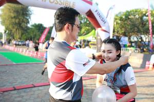 BIB: 
                            <button type="button" onclick="openModal(6516130)" class="btn btn-primary btn-sm float-right btn-popup" data-toggle="modal" data-target=".modal-high-quality">
                        <i class="fas fa-shopping-cart"></i> Add to Cart
                    </button>
                                            <button type="button" onclick="isThisMe(6516130, true)" class="btn btn-success btn-sm float-right btn-popup btn-isme hidden" data-toggle="tooltip" data-placement="bottom" title="นี่คือรูปของคุณใช่ไหม คลิกที่นี่เพื่อเอาเข้าอัลบั้ม">
                        <i class="fas fa-plus"></i> Add to album
                    </button>
                    <button type="button" onclick="isThisMe(6516130, false)" class="btn btn-warning btn-sm float-right btn-popup btn-isnotme hidden">
                        <i class="fas fa-ban"></i> Remove from album
                    </button>