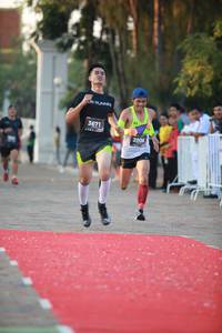 BIB: 3671, 2006
                            <button type="button" onclick="openModal(6547235)" class="btn btn-primary btn-sm float-right btn-popup" data-toggle="modal" data-target=".modal-high-quality">
                        <i class="fas fa-shopping-cart"></i> Add to Cart
                    </button>
                                            <button type="button" onclick="isThisMe(6547235, true)" class="btn btn-success btn-sm float-right btn-popup btn-isme hidden" data-toggle="tooltip" data-placement="bottom" title="นี่คือรูปของคุณใช่ไหม คลิกที่นี่เพื่อเอาเข้าอัลบั้ม">
                        <i class="fas fa-plus"></i> Add to album
                    </button>
                    <button type="button" onclick="isThisMe(6547235, false)" class="btn btn-warning btn-sm float-right btn-popup btn-isnotme hidden">
                        <i class="fas fa-ban"></i> Remove from album
                    </button>