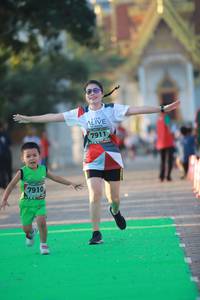 BIB: 7911, 7910
                            <button type="button" onclick="openModal(6553821)" class="btn btn-primary btn-sm float-right btn-popup" data-toggle="modal" data-target=".modal-high-quality">
                        <i class="fas fa-shopping-cart"></i> Add to Cart
                    </button>
                                            <button type="button" onclick="isThisMe(6553821, true)" class="btn btn-success btn-sm float-right btn-popup btn-isme hidden" data-toggle="tooltip" data-placement="bottom" title="นี่คือรูปของคุณใช่ไหม คลิกที่นี่เพื่อเอาเข้าอัลบั้ม">
                        <i class="fas fa-plus"></i> Add to album
                    </button>
                    <button type="button" onclick="isThisMe(6553821, false)" class="btn btn-warning btn-sm float-right btn-popup btn-isnotme hidden">
                        <i class="fas fa-ban"></i> Remove from album
                    </button>