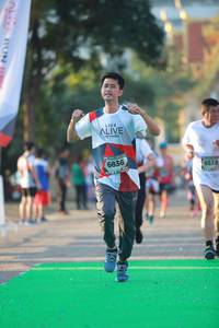 BIB: 6836, 6518
                            <button type="button" onclick="openModal(6554020)" class="btn btn-primary btn-sm float-right btn-popup" data-toggle="modal" data-target=".modal-high-quality">
                        <i class="fas fa-shopping-cart"></i> Add to Cart
                    </button>
                                            <button type="button" onclick="isThisMe(6554020, true)" class="btn btn-success btn-sm float-right btn-popup btn-isme hidden" data-toggle="tooltip" data-placement="bottom" title="นี่คือรูปของคุณใช่ไหม คลิกที่นี่เพื่อเอาเข้าอัลบั้ม">
                        <i class="fas fa-plus"></i> Add to album
                    </button>
                    <button type="button" onclick="isThisMe(6554020, false)" class="btn btn-warning btn-sm float-right btn-popup btn-isnotme hidden">
                        <i class="fas fa-ban"></i> Remove from album
                    </button>