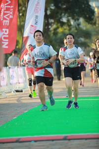 BIB: 167
                            <button type="button" onclick="openModal(6554107)" class="btn btn-primary btn-sm float-right btn-popup" data-toggle="modal" data-target=".modal-high-quality">
                        <i class="fas fa-shopping-cart"></i> Add to Cart
                    </button>
                                            <button type="button" onclick="isThisMe(6554107, true)" class="btn btn-success btn-sm float-right btn-popup btn-isme hidden" data-toggle="tooltip" data-placement="bottom" title="นี่คือรูปของคุณใช่ไหม คลิกที่นี่เพื่อเอาเข้าอัลบั้ม">
                        <i class="fas fa-plus"></i> Add to album
                    </button>
                    <button type="button" onclick="isThisMe(6554107, false)" class="btn btn-warning btn-sm float-right btn-popup btn-isnotme hidden">
                        <i class="fas fa-ban"></i> Remove from album
                    </button>