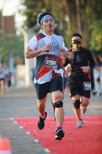 BIB: 3752
                            <button type="button" onclick="openModal(6553141)" class="btn btn-primary btn-sm float-right btn-popup" data-toggle="modal" data-target=".modal-high-quality">
                        <i class="fas fa-shopping-cart"></i> Add to Cart
                    </button>
                                            <button type="button" onclick="isThisMe(6553141, true)" class="btn btn-success btn-sm float-right btn-popup btn-isme hidden" data-toggle="tooltip" data-placement="bottom" title="นี่คือรูปของคุณใช่ไหม คลิกที่นี่เพื่อเอาเข้าอัลบั้ม">
                        <i class="fas fa-plus"></i> Add to album
                    </button>
                    <button type="button" onclick="isThisMe(6553141, false)" class="btn btn-warning btn-sm float-right btn-popup btn-isnotme hidden">
                        <i class="fas fa-ban"></i> Remove from album
                    </button>