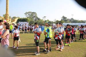 BIB: 6227
                            <button type="button" onclick="openModal(6516245)" class="btn btn-primary btn-sm float-right btn-popup" data-toggle="modal" data-target=".modal-high-quality">
                        <i class="fas fa-shopping-cart"></i> Add to Cart
                    </button>
                                            <button type="button" onclick="isThisMe(6516245, true)" class="btn btn-success btn-sm float-right btn-popup btn-isme hidden" data-toggle="tooltip" data-placement="bottom" title="นี่คือรูปของคุณใช่ไหม คลิกที่นี่เพื่อเอาเข้าอัลบั้ม">
                        <i class="fas fa-plus"></i> Add to album
                    </button>
                    <button type="button" onclick="isThisMe(6516245, false)" class="btn btn-warning btn-sm float-right btn-popup btn-isnotme hidden">
                        <i class="fas fa-ban"></i> Remove from album
                    </button>